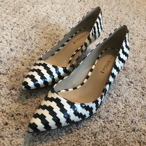 Via Spiga Medora Pump